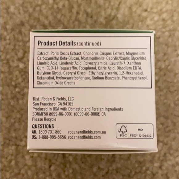 Rodan and Fields Rescue Mask - Picture 2 of 4